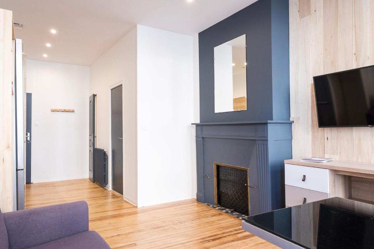 Studio Neuf, Charme De L'Ancien, Avec Balcon - 3 Etoiles, 4 Diamants Appartement Bagnères-de-Bigorre Buitenkant foto